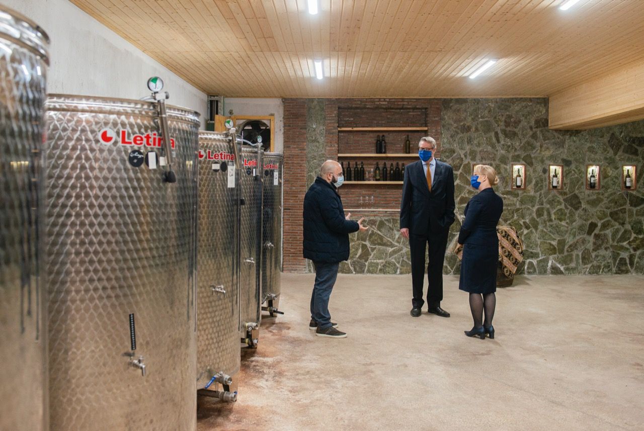 EU Ambassador at Nasrashvili Winery/ ევროკავშირის ელჩი "ნასრაშვილის მეღვინეობას ესტუმრა