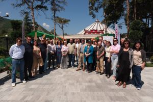 USAID-ისა და ევროკავშირის ოფიციალურ პირები იმერეთსა და შიდა ქართლს ესტუმრნენ