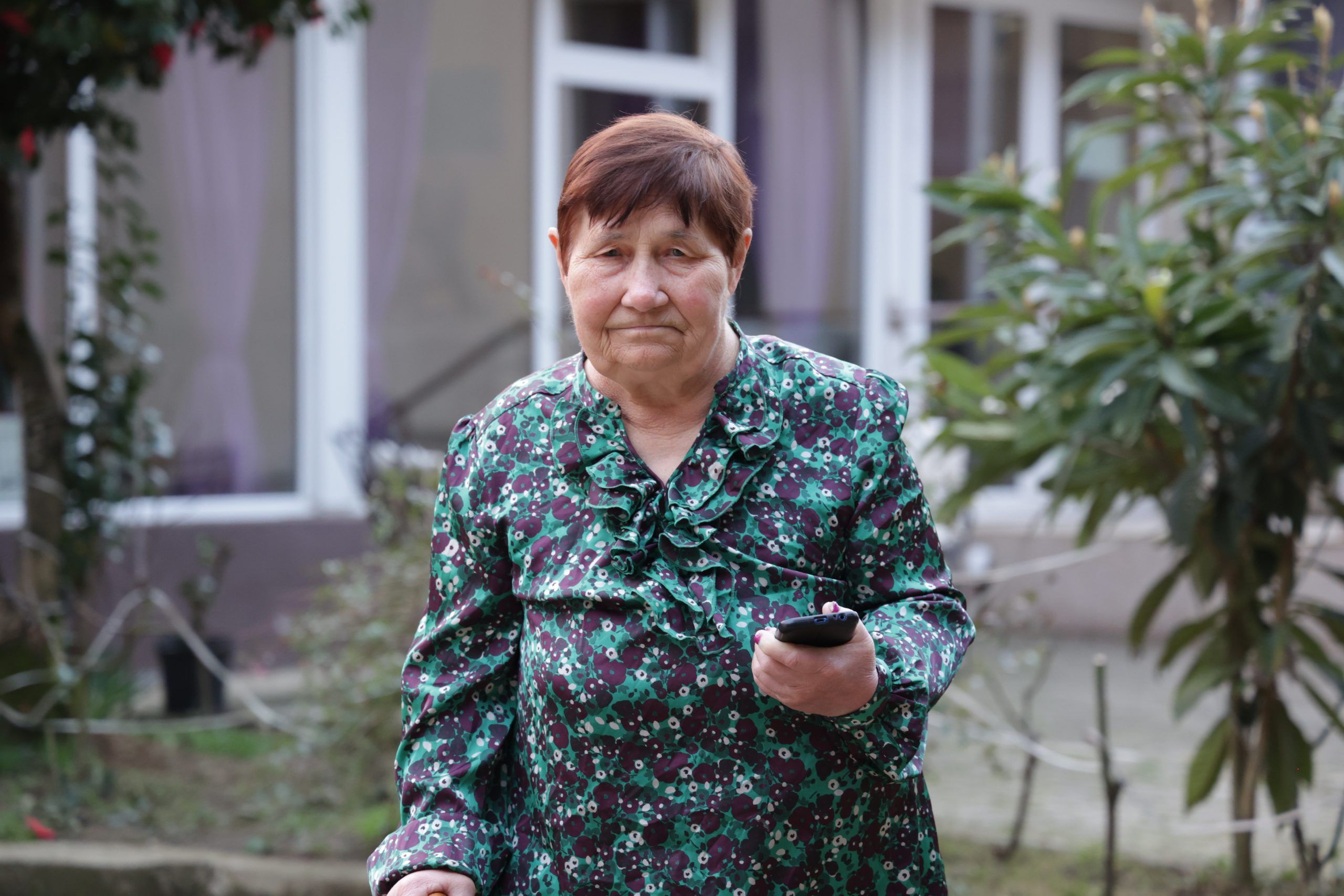 Seventy-five-year-old Roza Gugunishvili restored communication with loved ones after gaining basic IT skills.