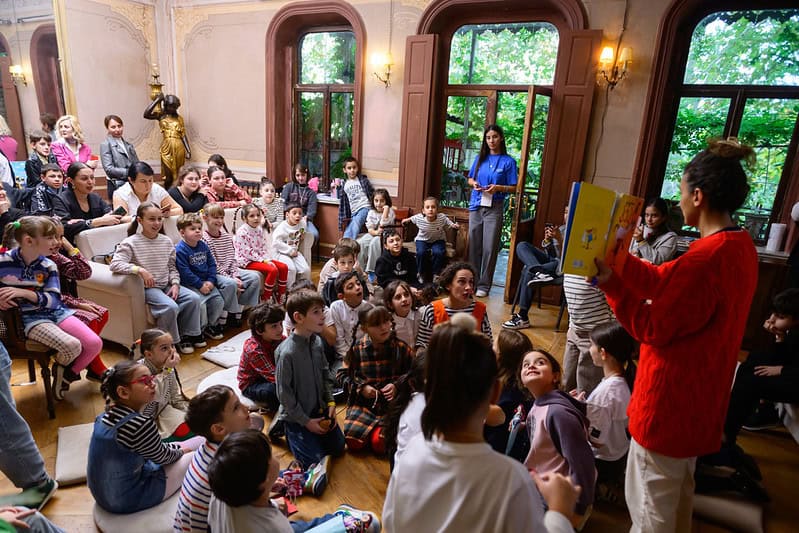თოჯინების თეატრი