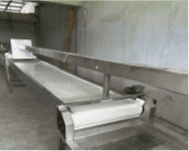 Humidity control system for huzelnuts